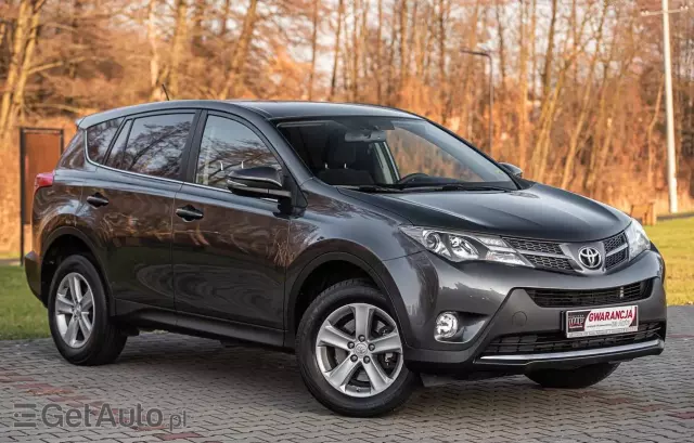 TOYOTA RAV4 2.0 D-4D Prestige