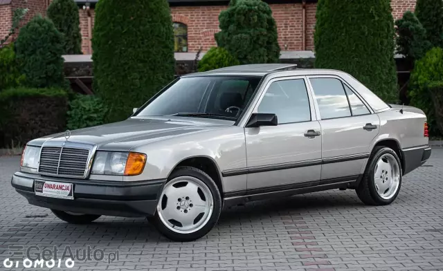 MERCEDES-BENZ W 124 