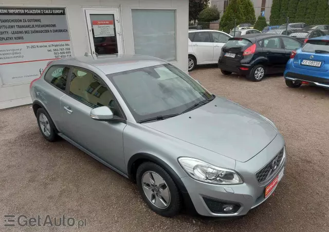 VOLVO C30 D2 DRIVe Kinetic Start-Stop