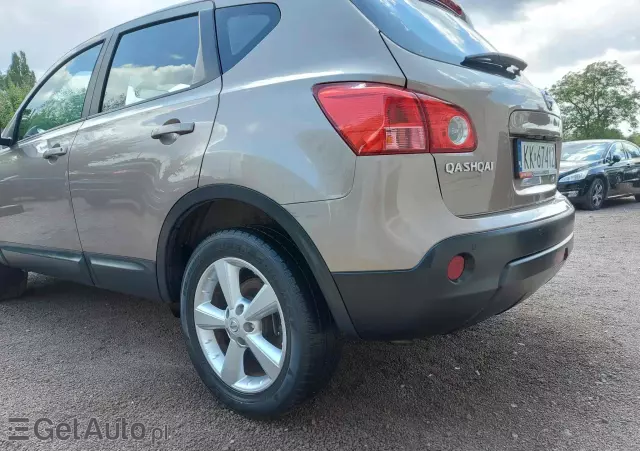 NISSAN Qashqai 2.0 4x4 Tekna CVT