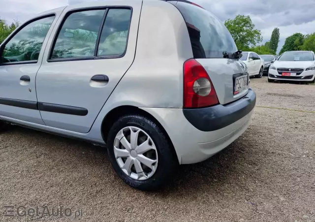 RENAULT Clio 1.2 16V Authentique