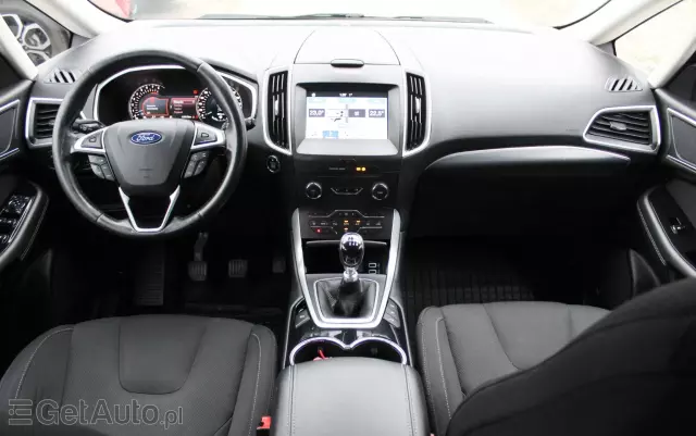 FORD S-Max 1.5 EcoBoost Titanium