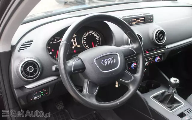 AUDI A3 1.4 TFSI Attraction