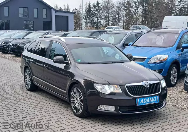 SKODA Superb 2.0 TDI DSG Elegance