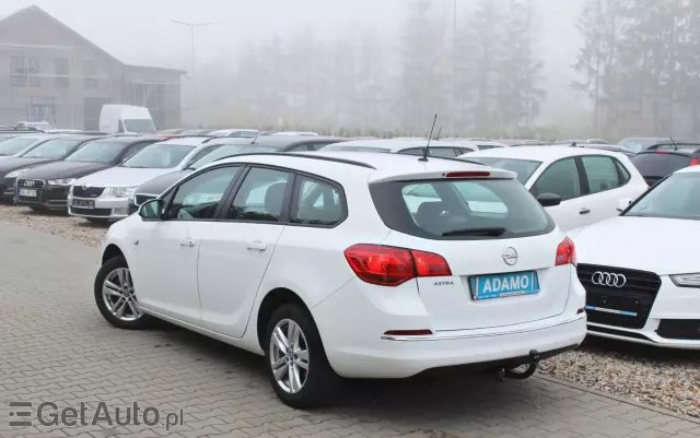 OPEL Astra 1.4 Turbo Active