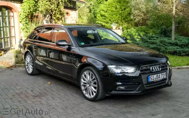 AUDI A4 Avant 2.0 TDI DPF quattro S tronic Ambition