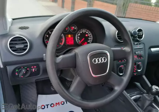 AUDI A3 1.6 Limited Edition