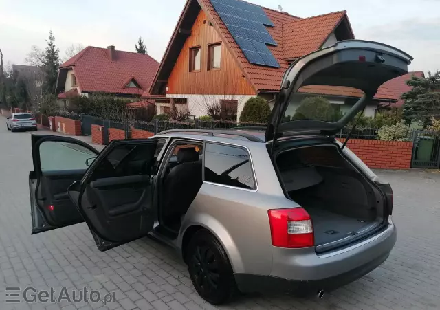 AUDI A4 Avant 2.0