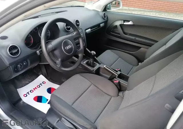 AUDI A3 1.6 Attraction