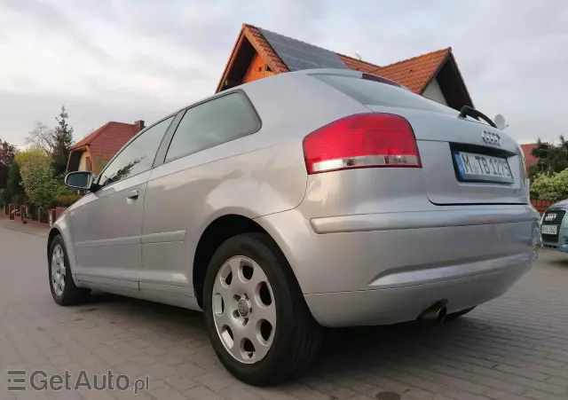 AUDI A3 1.6 Attraction