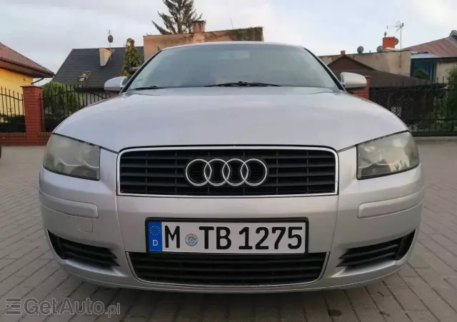 AUDI A3 1.6 Attraction