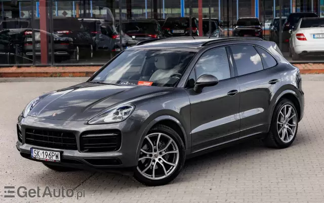 PORSCHE Cayenne Platinum Edition