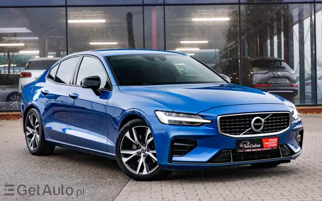 VOLVO S60 T4 R-Design First Edition