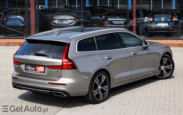 VOLVO V60 D4 AWD Geartronic Inscription