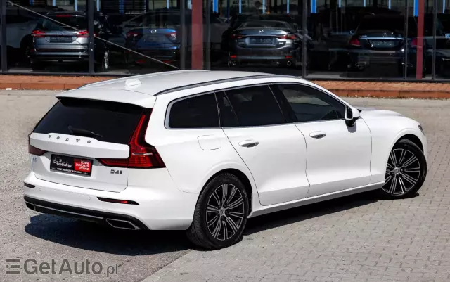 VOLVO V60 D4 Geartronic Inscription