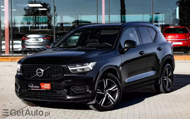 VOLVO XC 40 D3 R-Design