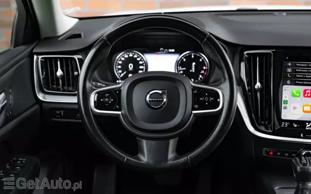 VOLVO V60 D4 Geartronic Inscription