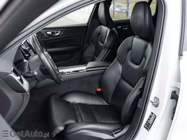 VOLVO V60 D4 Geartronic Inscription