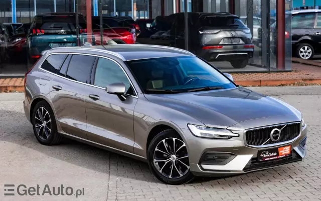 VOLVO V60 D3 Momentum Pro