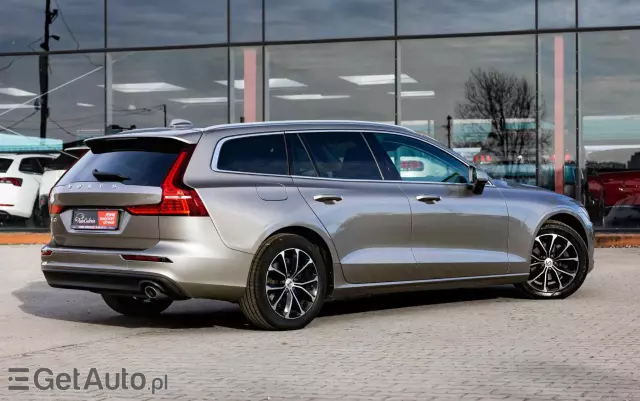 VOLVO V60 D3 Momentum Pro