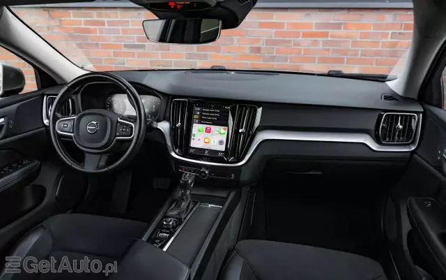 VOLVO V60 D3 Momentum Pro