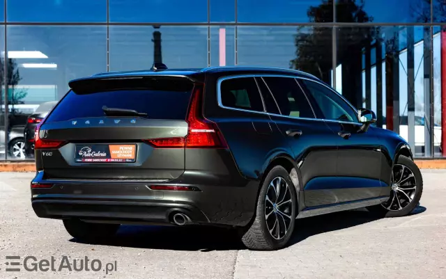 VOLVO V60 D3 Momentum Pro