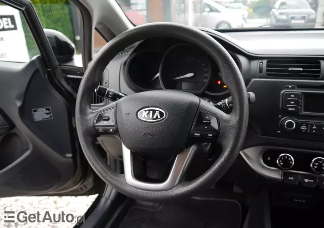 KIA Rio 1.1 CRDI Attract