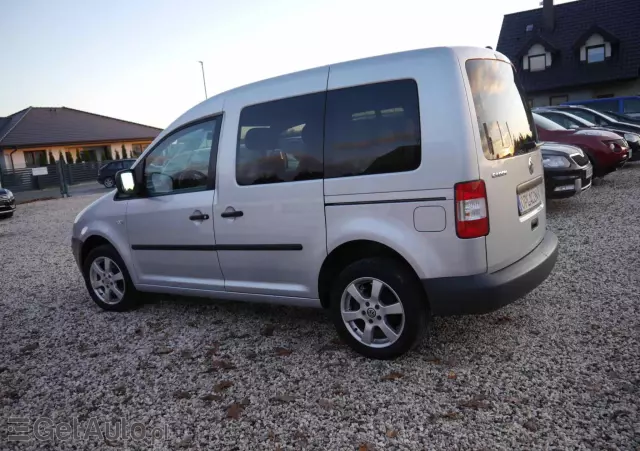 VOLKSWAGEN Caddy 1.9 TDI DPF Life (7-Si.)