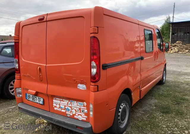 RENAULT Trafic 