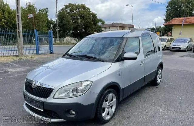 SKODA Roomster 