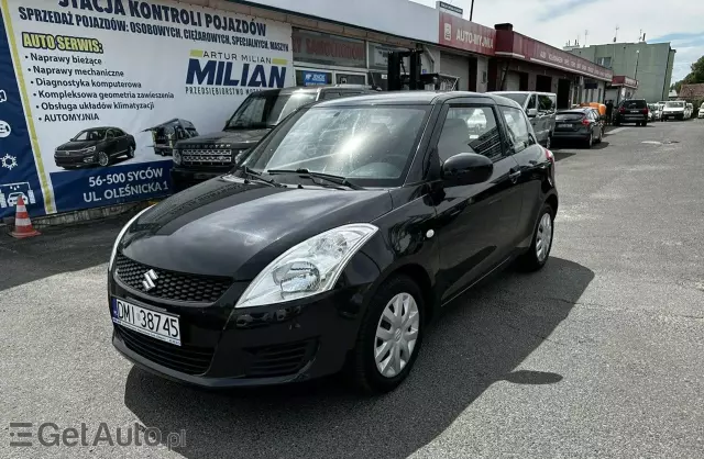 SUZUKI Swift 