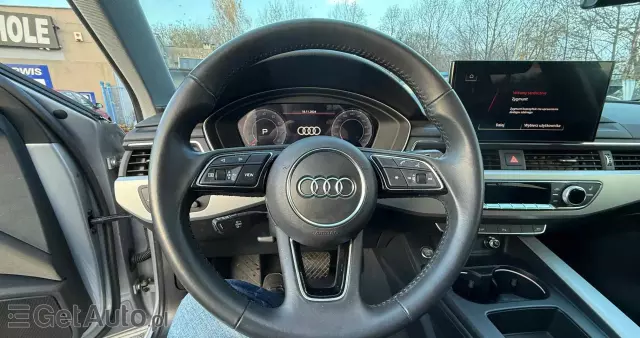 AUDI A4 35 TFSI S tronic