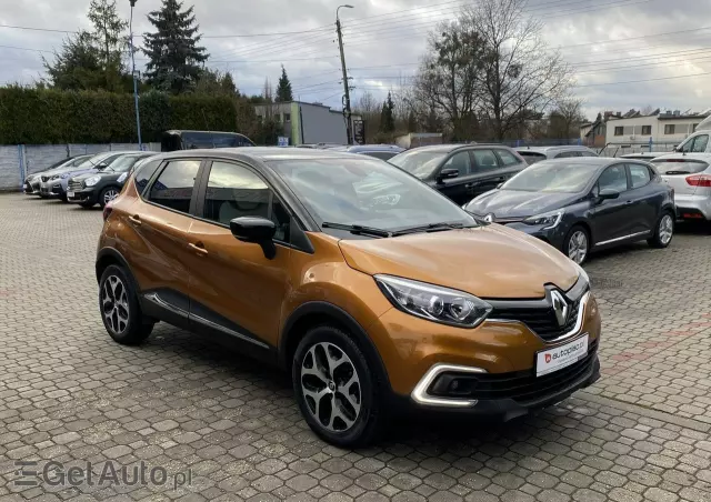 RENAULT Captur 