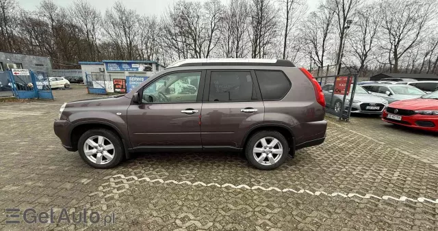 NISSAN X-Trail 2.0 dCi LE Platinum