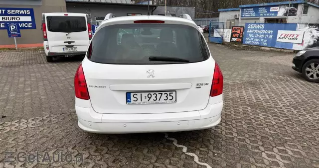 PEUGEOT 308 