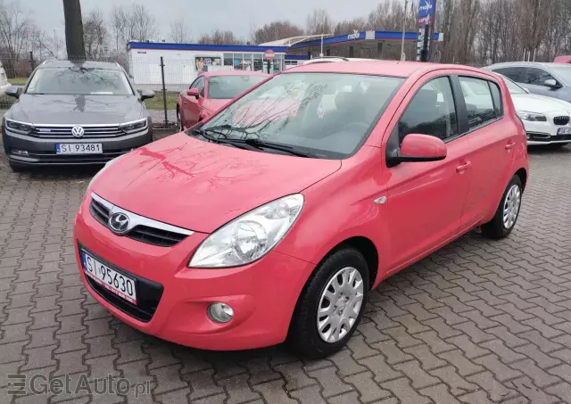 HYUNDAI I20 1.2 Classic +