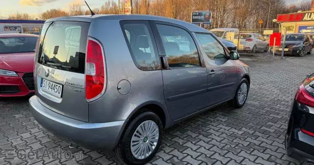 SKODA Roomster 