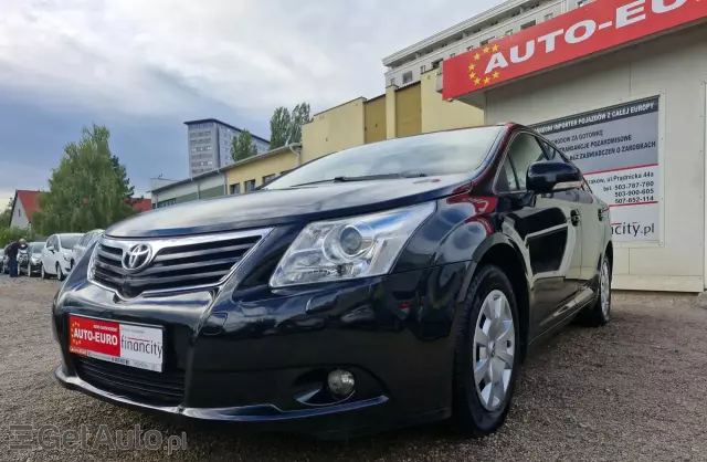 TOYOTA Avensis 1.6i (132 KM)