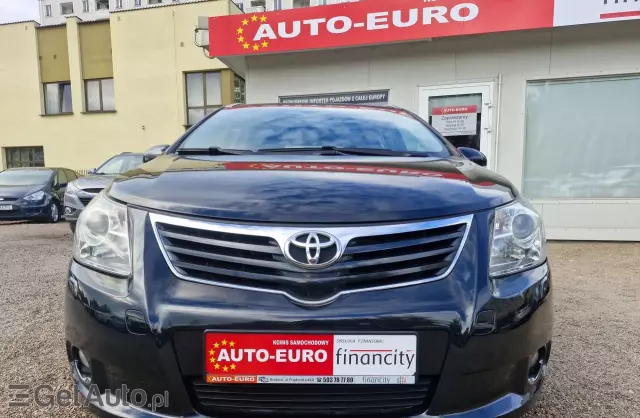 TOYOTA Avensis 1.6i (132 KM)