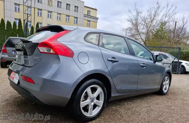 VOLVO V40 1.6 D2 (115 KM)