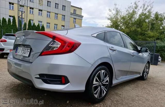 HONDA Civic 1.5 VTEC (182 KM) CVT Turbo