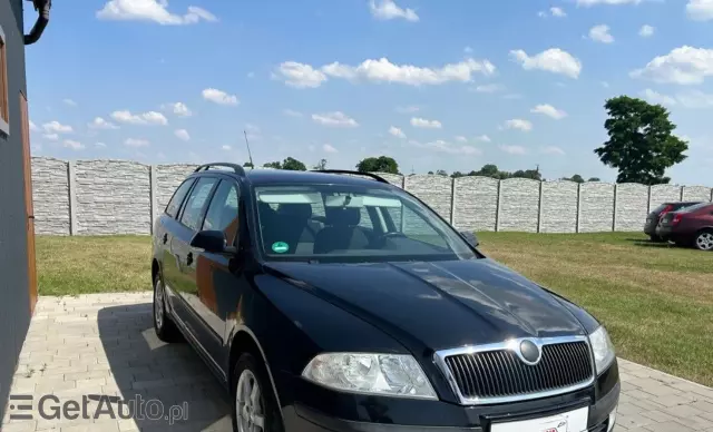 SKODA Octavia 