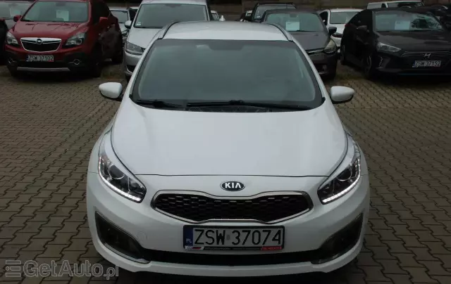 KIA Ceed Cee'd 1.6 CRDi L Business Line DCT