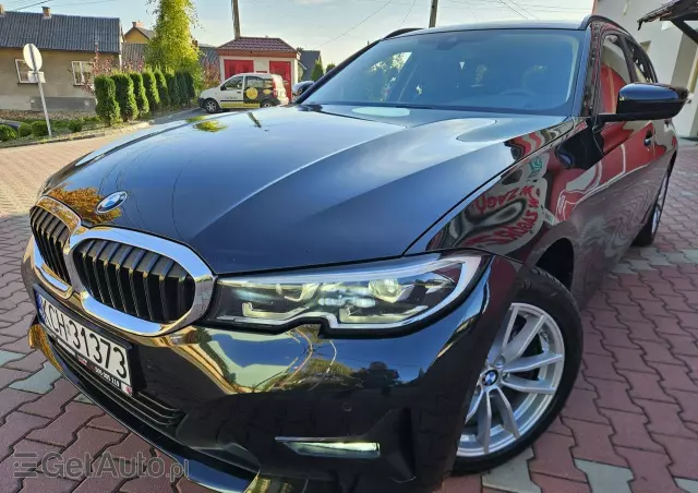 BMW Seria 3 318d Sport Line