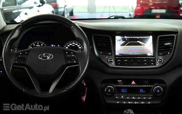 HYUNDAI Tucson 