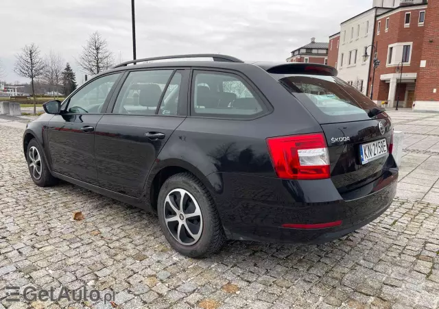 SKODA Octavia 1.0 TSI GPF Active