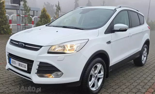 FORD Kuga 2.0 TDCi 2x4 SYNC