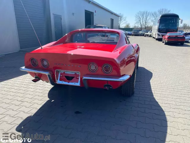 CHEVROLET Corvette 