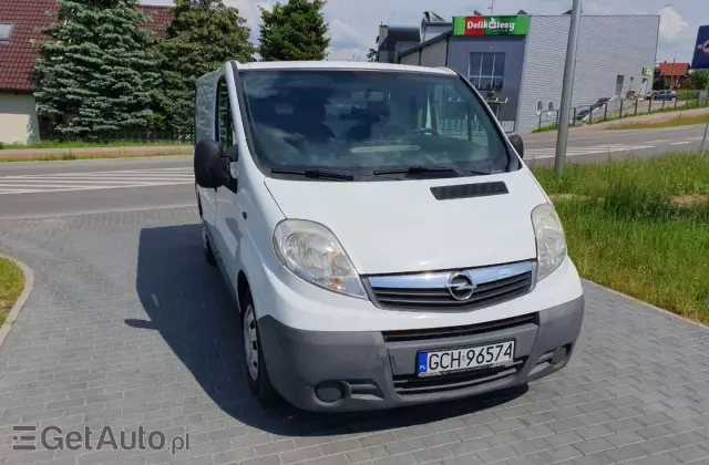 OPEL VIVARO 