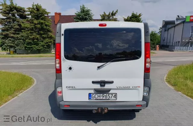 OPEL VIVARO 